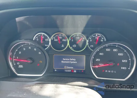 2021 Chevrolet Silverado 1500 4Wd Short Bed Custom z USA, uszkodzony, nr VIN 3GCUYBEF3MG347438